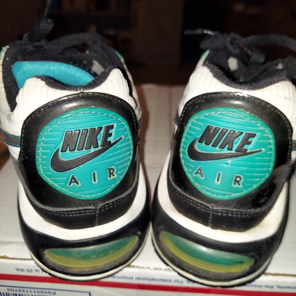 Nike Air Size 6.5 - Picture 2 of 4